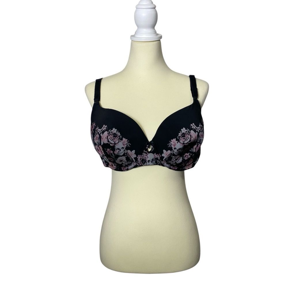 Torrid Curve XO Plunge Push Up Front Close 360° Back Smoothing® Bra Size 40DD